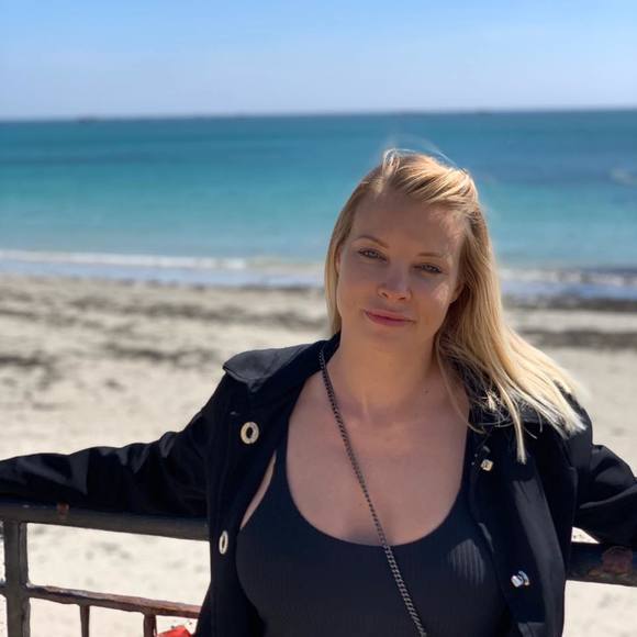 Profile Picture of Carrie Spellious duckworth (@carrieduck) on Poshmark