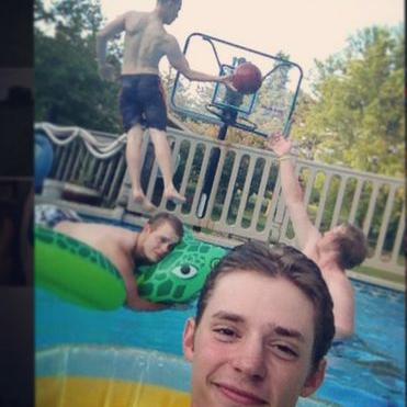 Profile Picture of Dan Porteous (@dirtydan3_) on Twitter