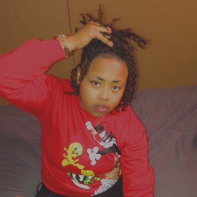 Profile Picture of MyadatHoops__ (@IMa_Hoopa30) on Twitter