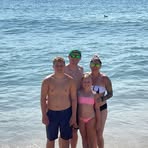 Dena Schwartzer - Facebook Profile Picture of Dena Schwartzer (@dena.schwartzer.5) on Facebook