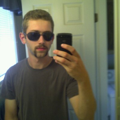 Profile Picture of Brett Erickson (@THE_Brette) on Twitter