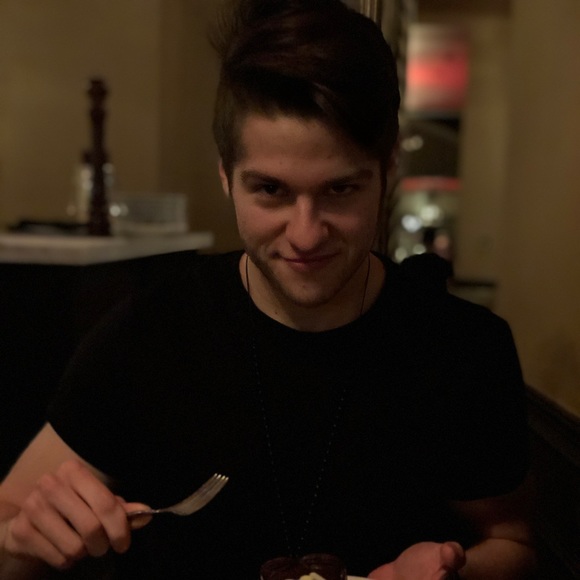 Profile Picture of Jacob Rogers (@rogersfitness20) on Poshmark