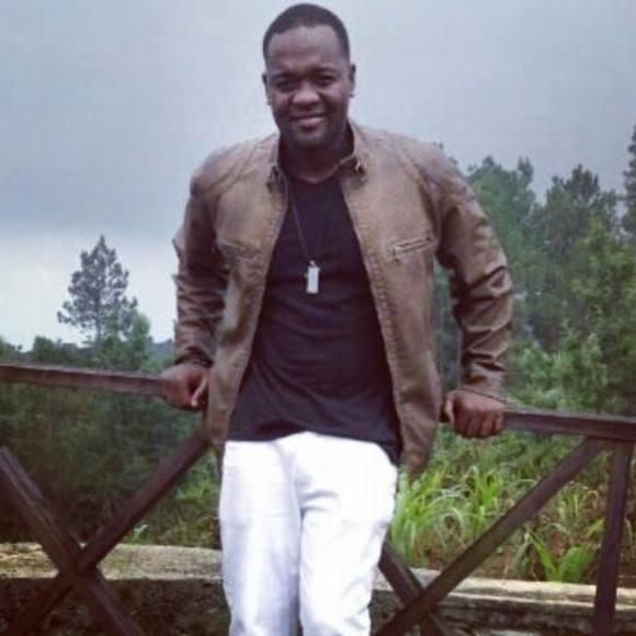 Profile Picture of Gregory Alexandre (@damien3short) on Poshmark