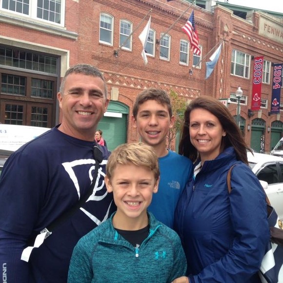 Profile Picture of Kimberly Costner (@kdcostner) on Poshmark