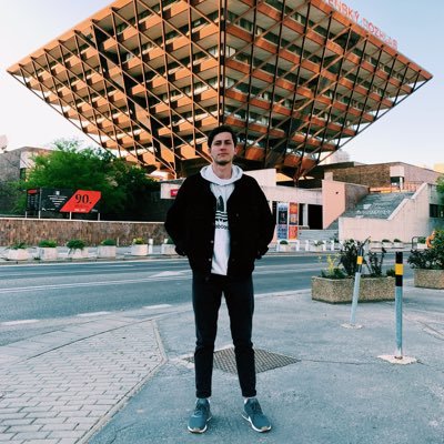 Profile Picture of Efraim Gonzalez (@efraim96) on Twitter