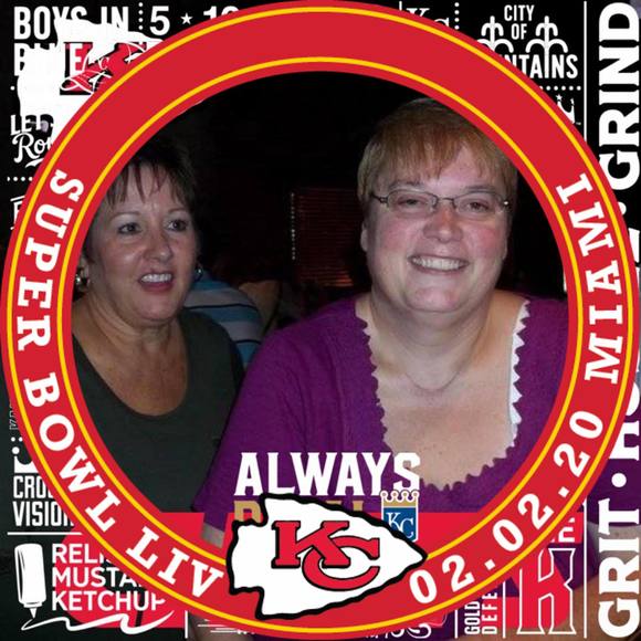 Profile Picture of Anita Munsterman (@nenemun) on Poshmark