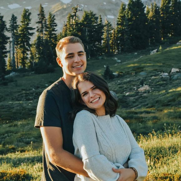 Profile Picture of Austin Dill (@bigdill509) on Poshmark