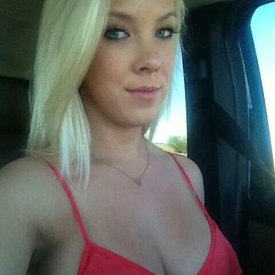 Profile Picture of Brittany Lockwood (@Blockwood_) on Twitter