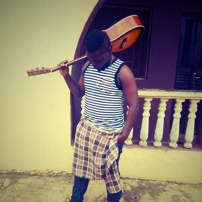 Profile Picture of King Cefar (@JerryRolland6) on Twitter