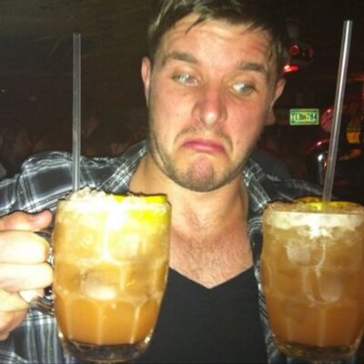 Profile Picture of Jonny (@jjbarr1983) on Twitter