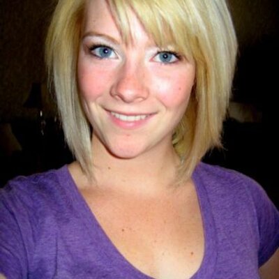 Profile Picture of Annie Sampson (@annieraver7272) on Twitter
