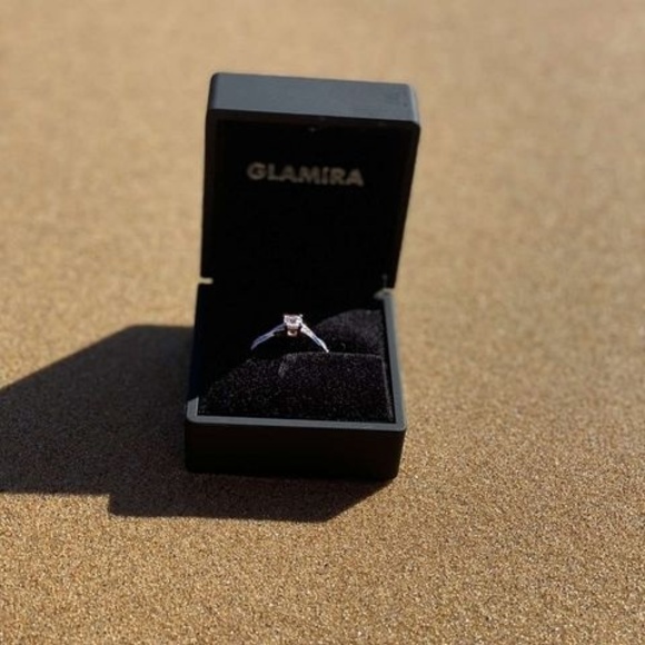 Profile Picture of Carly Hession (@hcarly51) on Poshmark