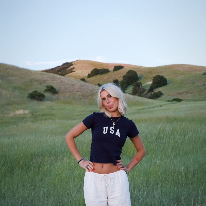 Profile Picture of Ellie (@ellie.bankhead) on Tiktok