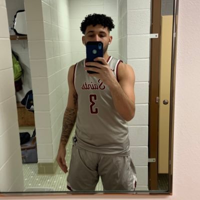 Profile Picture of Anthony Santiago (@S_Anthony16) on Twitter