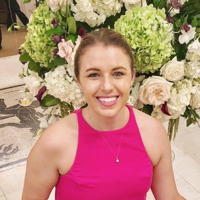 Profile Picture of Lori Weinstein (@loriweinstein8) on Twitter