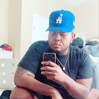 Profile Picture of ArMándo Alphonso💫 (@ElSangriaPapi) on Twitter