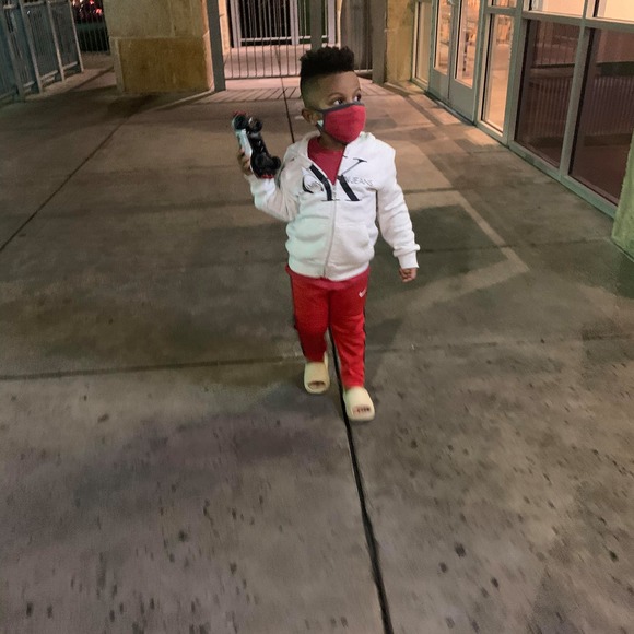 Profile Picture of Jeremy Clark (@realrobotjones) on Poshmark