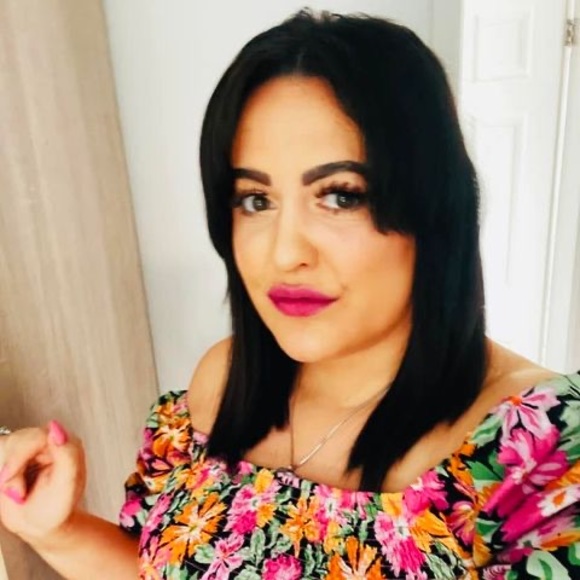 Profile Picture of Carly Laidler (@sowerby91) on Poshmark