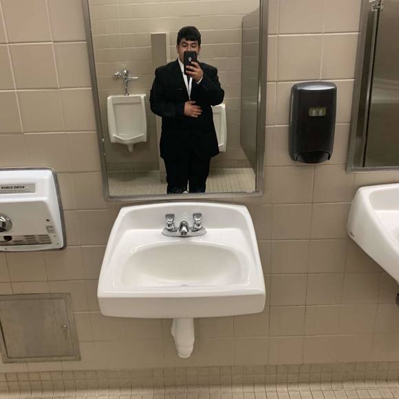 Profile Picture of Thomas Herrera (@mth_56) on Poshmark