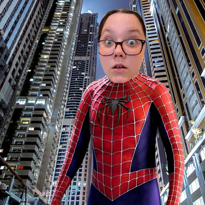 Profile Picture of Lauren Kirkland (@@kirklondike_bar) on Tiktok