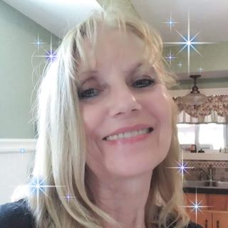 Profile Picture of Dee RobertsHayes (@deehayes7ohiostate) on Facebook