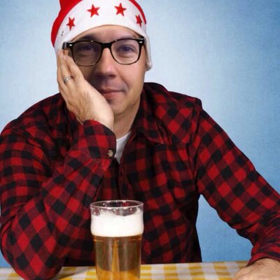 Profile Picture of Chris Dragos (@droopydee) on Twitter