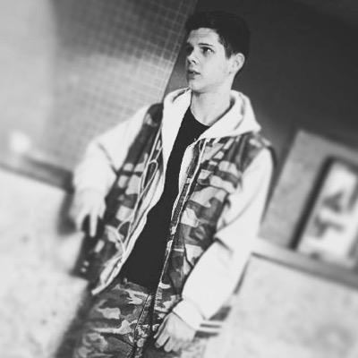 Profile Picture of James Normoyle (@Oh_DatzBarz) on Twitter