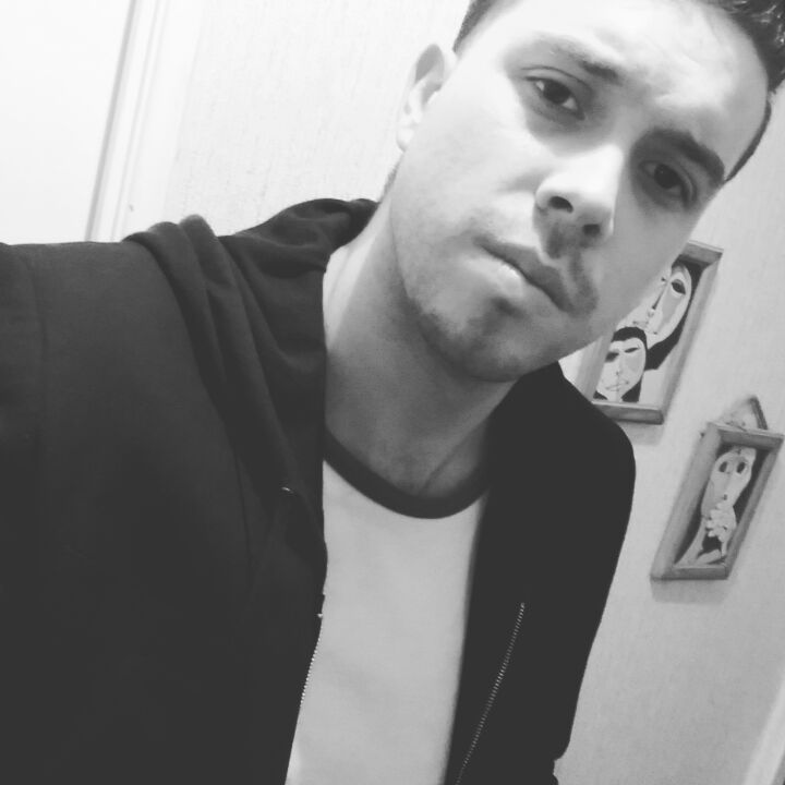 Profile Picture of Joshua Melis (@j.aaronm) on Tiktok