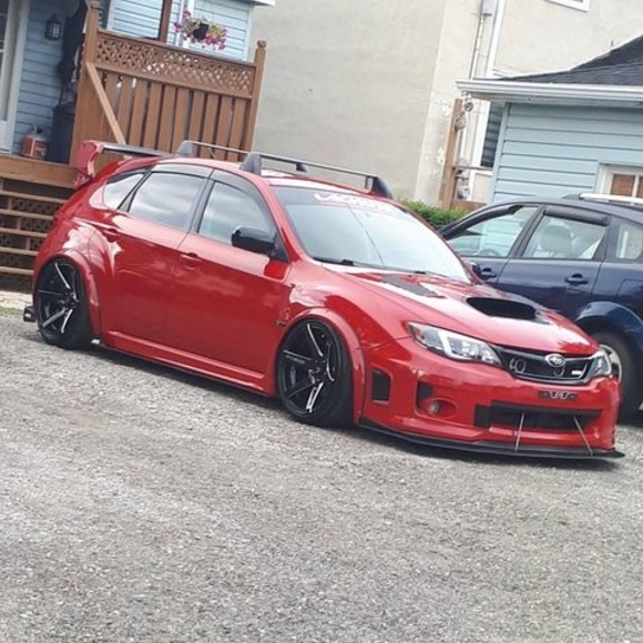 Profile Picture of Zachary Bolduc (@mimibolduc733) on Poshmark