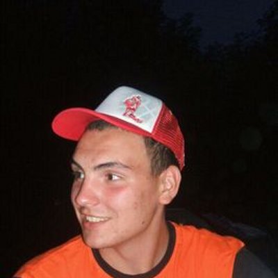 Profile Picture of Benjamin Galle (@cdb5db42021145e) on Twitter