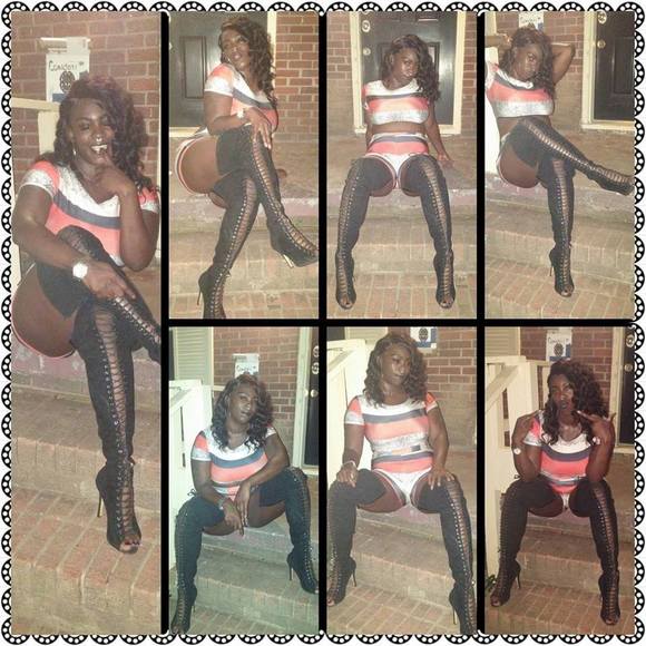 Profile Picture of Shirley Starks (@kamouria) on Poshmark