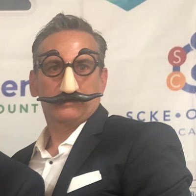 Profile Picture of Brian Steele Dingman (@iamshowtime) on Twitter