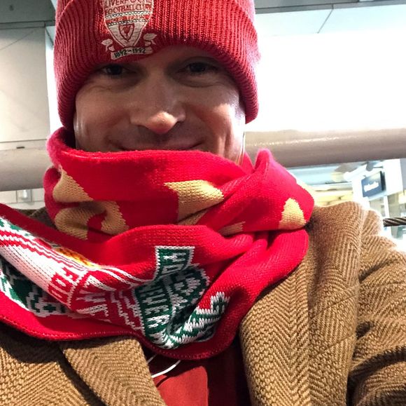 Profile Picture of Kenneth Costa (@kcbakinit) on Poshmark