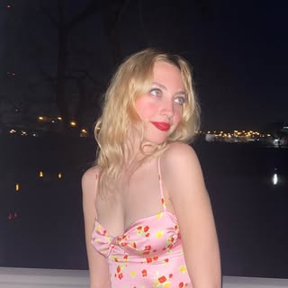 Profile Picture of Jillian Pullen (@jillianpullen) on Instagram