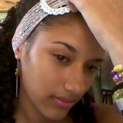 Profile Picture of Angela Lucia (@angelalucia2) on Twitter