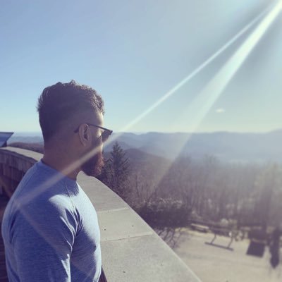 Profile Picture of Eric Castrejon (@miniwerewolf) on Twitter