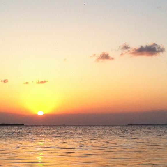 Profile Picture of Simone Bensimon (@sgbensimon) on Poshmark