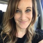 Profile Picture of Christine McNeil (@christine.mcneil.designs) on Instagram