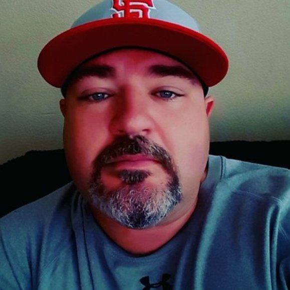 Kevin Goodenough - Poshmark Profile Picture of Kevin Goodenough (@k1goodenough) on Poshmark