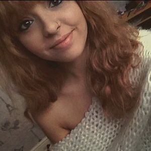 Profile Picture of Chloe Hicks (@chasloe) on Myspace