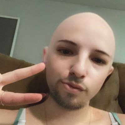 Lightning Rose ❤️⚡️🌹 - Twitter Profile Picture of Lightning Rose ❤️⚡️🌹 (@LightningWonder) on Twitter