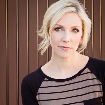 Colleen Hartnett - Twitter Profile Picture of Colleen Hartnett (@LeenieHartnett) on Twitter