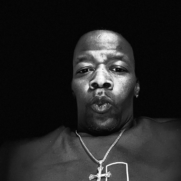 Profile Picture of Jimmie Logan (@jimmie_logan) on Poshmark