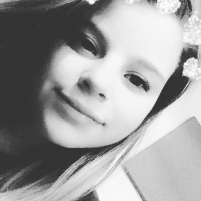 Profile Picture of Olivia Bender (@OliviaB00090838) on Twitter