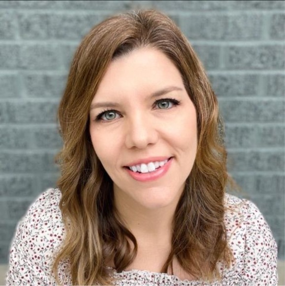 Profile Picture of Kelly Duggan (@kshutt2) on Poshmark