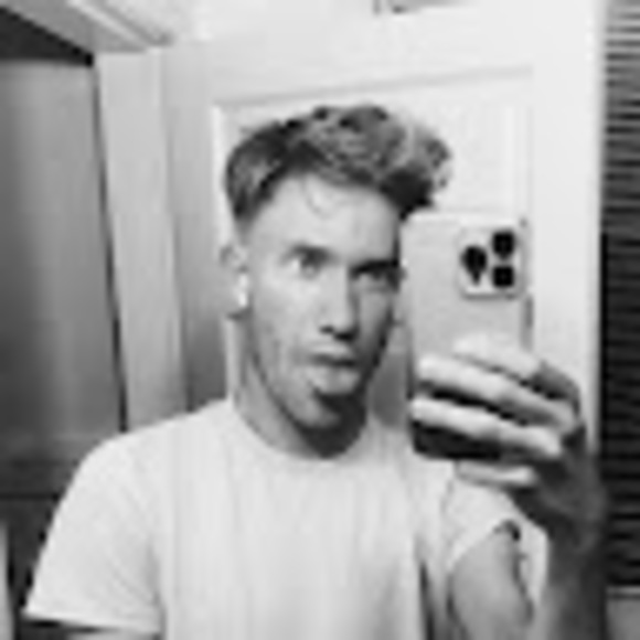 Profile Picture of Sean Downey (@seand839) on Poshmark