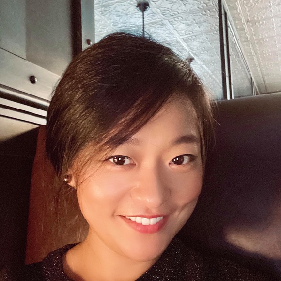 Profile Picture of Cissy Zhang (@aixinz) on Poshmark