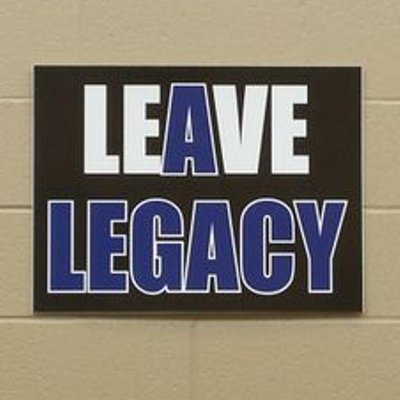 Profile Picture of Kim Harrell (@kimharrell2014) on Twitter