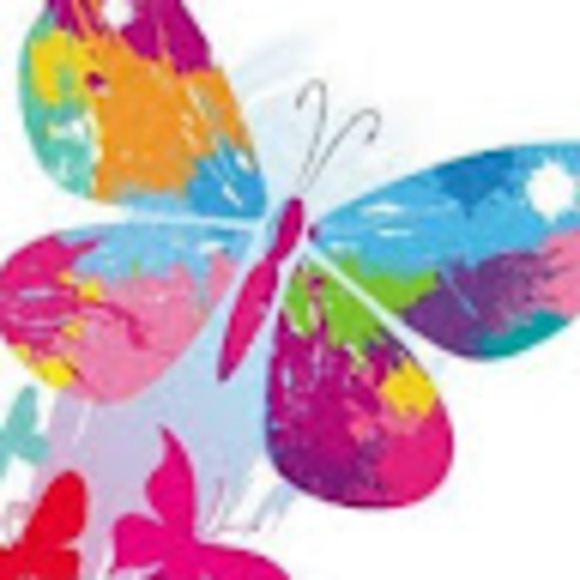 Profile Picture of Marcela Cepeda (@marchv16) on Poshmark