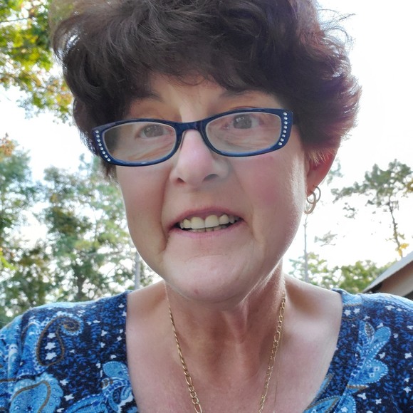 Profile Picture of Nancy Borkoski (@nborkoski1) on Poshmark